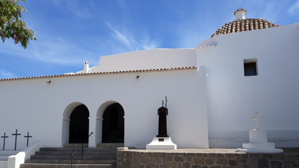 Visiter Ibiza authentique typique locale